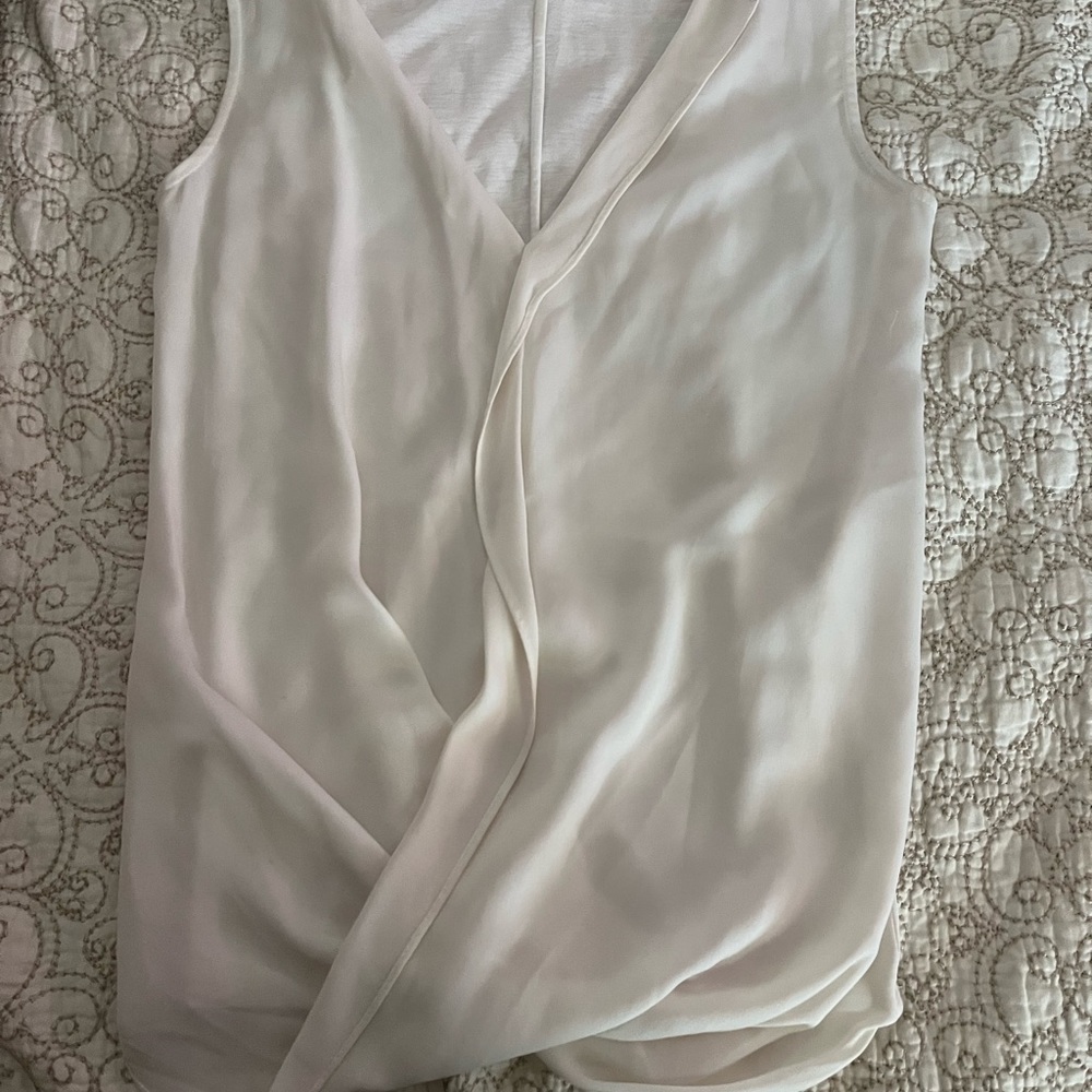 Theory women’s sleeveless top (size P / TP)